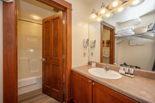 A209 Studio Lake View - Oakland - 6