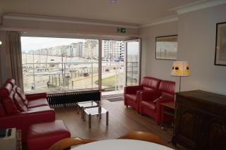 Seaview 2-bedroom Apartment Goldeneye with Private Garage in Duinbergen - 9