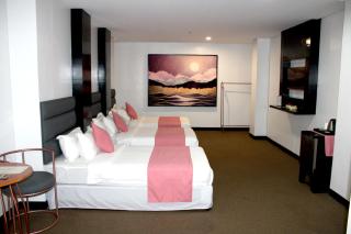 Dancenter In Angeles Pampanga Near Clark International Airport Formerly Boss Hotel - Angeles - 3