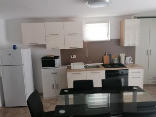 Studio apartment Under the pine - 7
