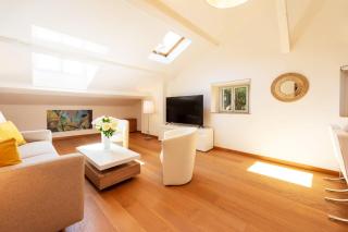 Elegant 1-Br apartment 3 minutes from la Croisette - 2