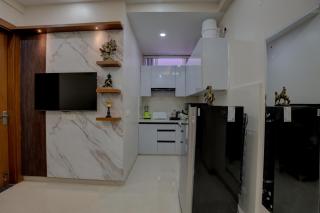 Corporate Park 1 BHK Near Artemis Hospital Sec 52 - 5