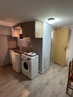 Volakis Apartments - 6