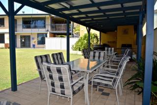 Longbeach Apartments - 6