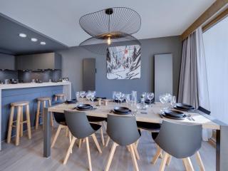 Appartement moderne 7 pers. avec babyfoot, buanderie et vue sur le lac - FR-1-641-2 - 1