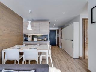 Charmant Appartement à Tignes Val Claret, Près des Commerces et Pistes, WiFi et Balcon Inclus - FR-1-641-26 - 2