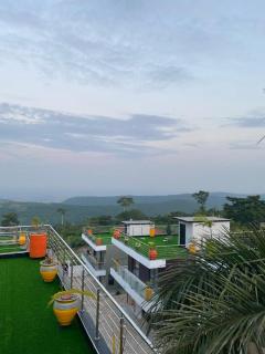 Charis Manor Suites - Trofwi - 4