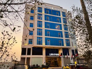 Lian Park Hotel - 0