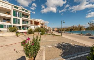 Beachfront Apartments Villa Šiša - 9