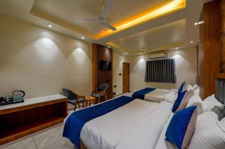Hotel Shree Radhe - Dwarka - 2