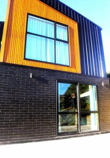Modern 1 Bed Smart Flat in Upper Hutt with Full Kitchen, Parking - 5 minutes to Brewtown - Upper Hutt - 9