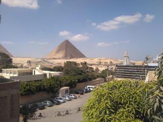 AL NABELLA SCARAB pyramids view - 8
