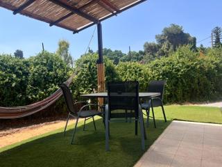 פינה שקטה בכפר - גבעת עדה - - 6
