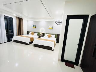 Sunrise Airport Hotel - 7