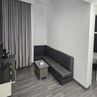 Sunday Sharjah Aparthotel formerly Royal Tulip - Schardscha - 4