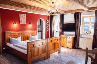 Landhotel zum Matthiasl - 8