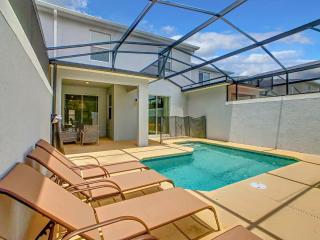 4BR Townhouse with Private Pool near Disney - 9