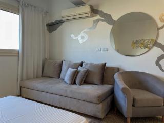 Ahmed El Badawy Nile Front - 6