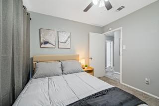 4BR Family Home 3mi to IAH 21mi to Houston - 2