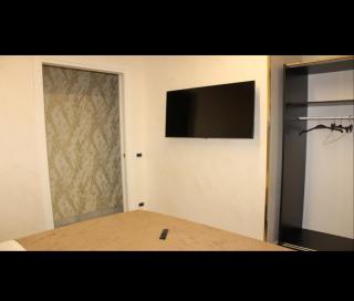 HOTEL TAROMY - Naples - 1