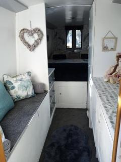 Bright Owl, Narrowboat - Static - Thorpe - 5