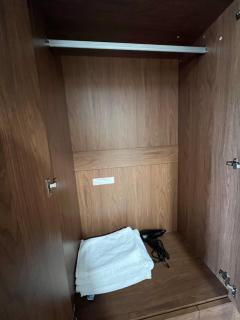 Stylish SuperKing and King Ensuite Bedrooms in Dublin - Dublin - 4