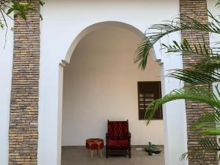 Logement entier, maison calme et fleurie - Cadjèhoun - 3