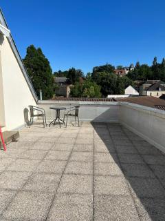 Bristol Manor N20 terrasse cuisine et chambre - Néris-les-Bains - 7