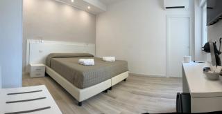 Seaside Holidays Guest House - Alghero - 1