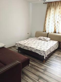 Kalabria Apartment - Durrës - 1