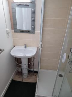 Studio cosy, tout équipé, WI-FI proche Clinique Saint-Pierre - 5