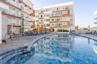 YAMAS Urban Living Zakaki Pool Penthouses & Apartments - Limassol - 4
