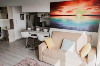 Charming 1BR Pool & View - Lima - 2