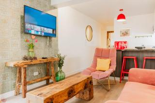 Upscale 2BR Gym & Bright View in Barranco - 4