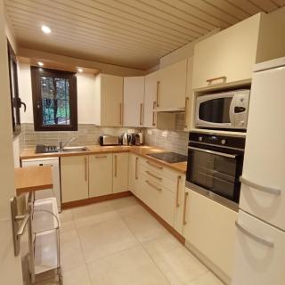 6AMB38 Villa avec terrasse dans résidence avec piscine commune - Collioure - 4