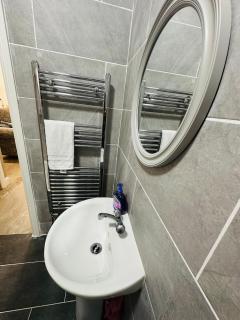 Burton Urban Apartment A - Burton upon Trent - 5