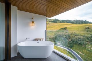 Longji Vista Retreat--Panoramic View of Terrace, Sunrise ,Heated Pool & Affordable Luxury - 2