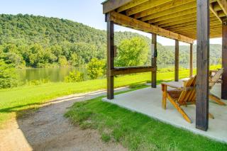 Waterfront Cabin on White River Great for Anglers - 0