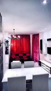 Red Fashion Apartments with Free Parking&Pool - Balchik - 1