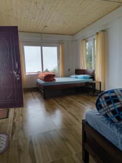 Pinescape Homestay - 4