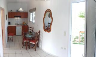 Katerinas Private Apartments - Kalamaki - 1