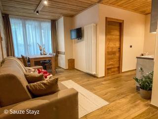 Sugo's Apartments - 5