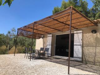 Maisonnette au pied des Alpilles - Aureille - 0