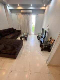 Spacious 1-Bedroom Apartment in Makramia Compound, Hurghada Mamsha - Hurghada - 7
