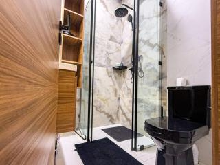 Séjour chic en ville Jacuzzi privé et Wi-Fi gratuit - Marrakesh - 4