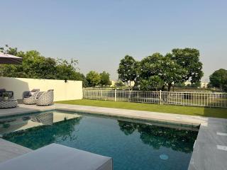 Luxury 4 Bedroom Villa The Springs Dubai - 0