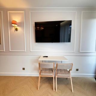 Pratum Pink&Blue Apartament Glamour z widokiem na jezioro i wanną - 2