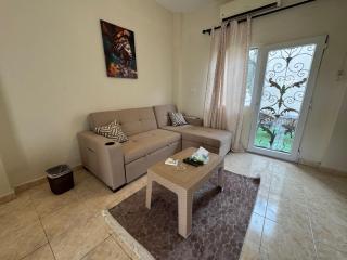 870 · 2BR Townhouse with backyard - Sheikh Zayed - 7