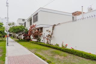 Elegant 3BR Tranquil Vibe in San Isidro - Lima - 8
