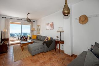 Terrace with Stunning Views, Pool and Parking - La Herradura - 7